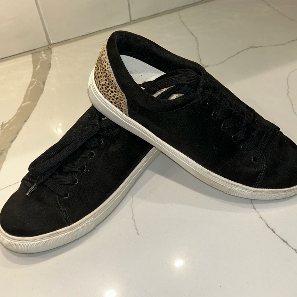 J Crew ladies sneakers